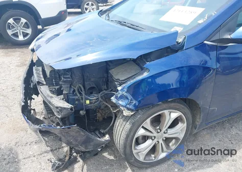 2013 Hyundai Elantra Gt from USA, damaged, VIN KMHD35LE7DU033813